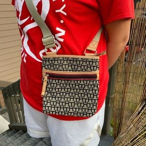 Tommy Hilfiger shoulder bag